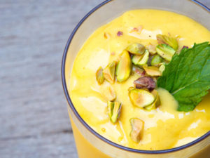 mango-lassi